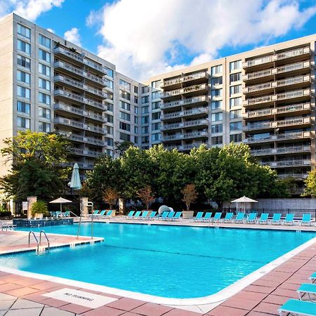 Beautiful 2Br Apartment At Crystal City With Gym Arlington Exterior foto