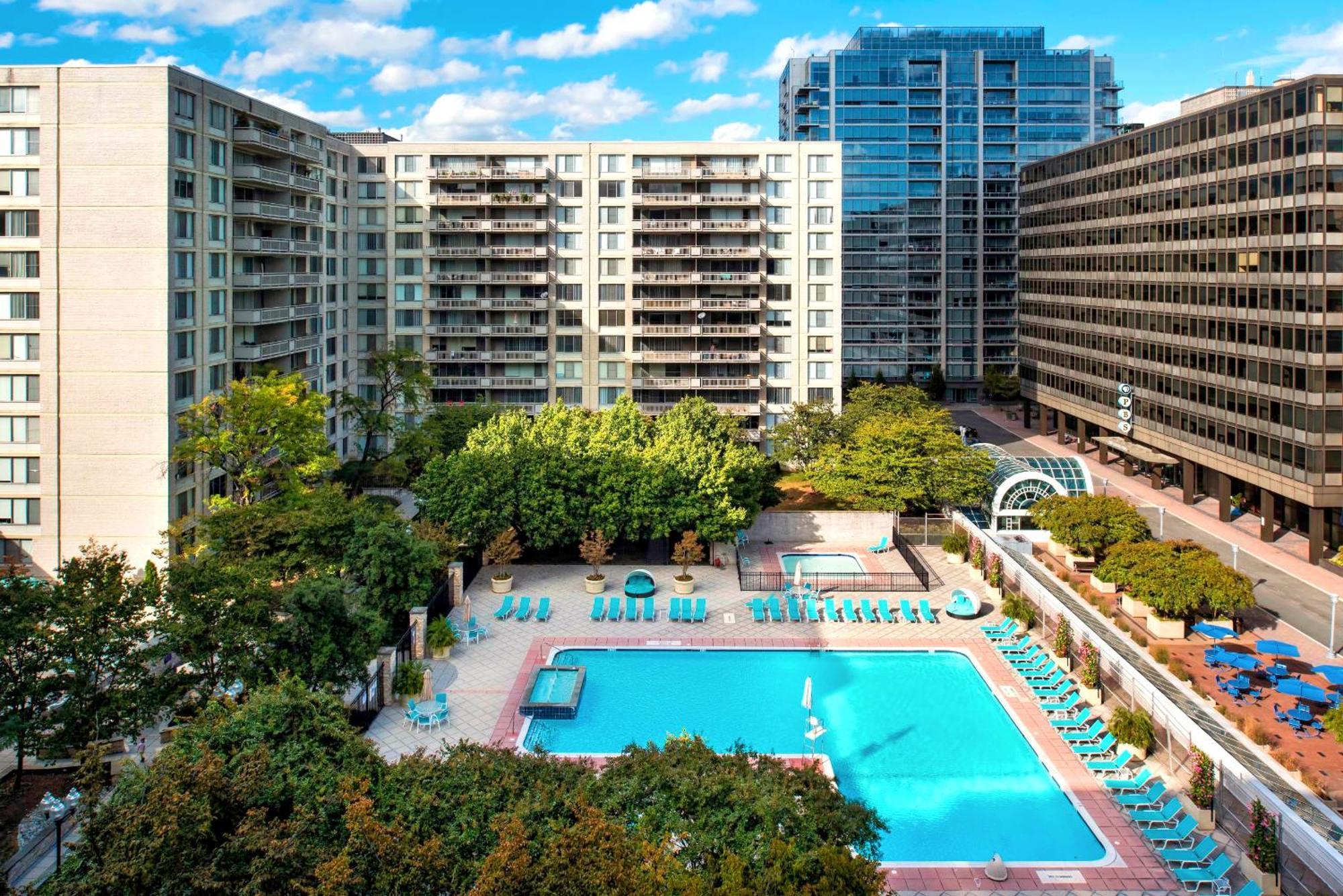 Beautiful 2Br Apartment At Crystal City With Gym Arlington Exterior foto